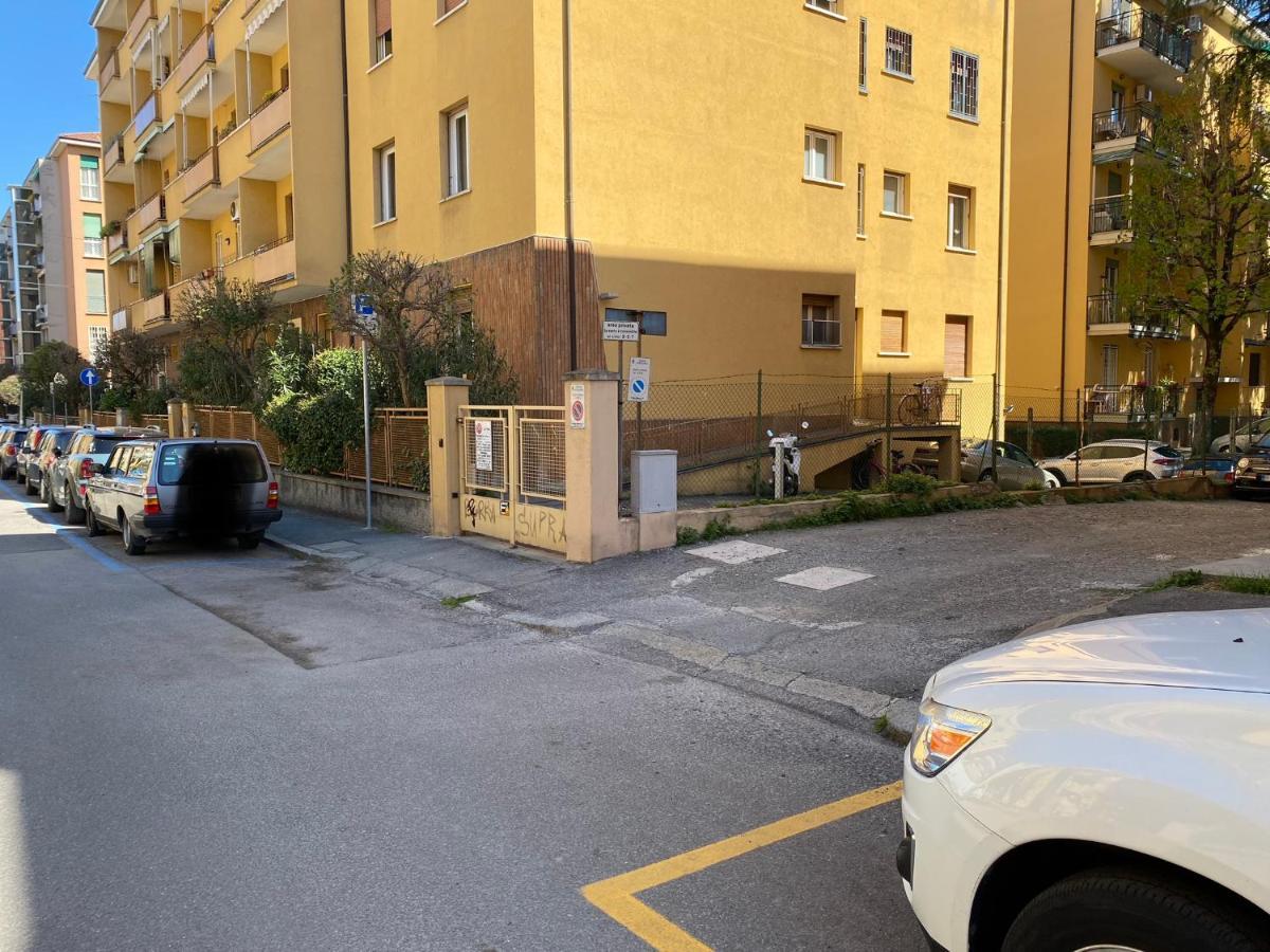 M.G. Home 2 A Un Passo Da Tutto Bolonia Exterior foto
